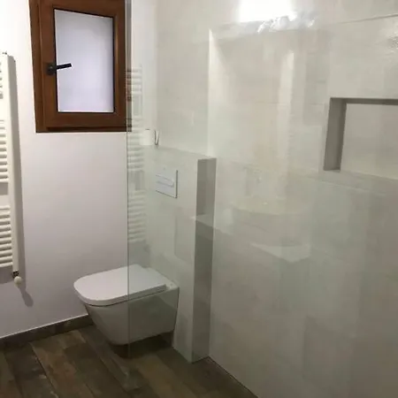 Beautiful With Pool In *